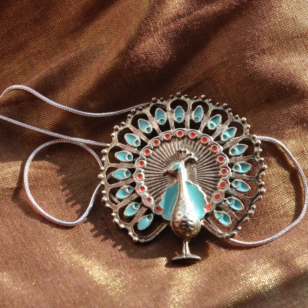 Metal Peacock Pendant 925 Silver Necklace (3040)